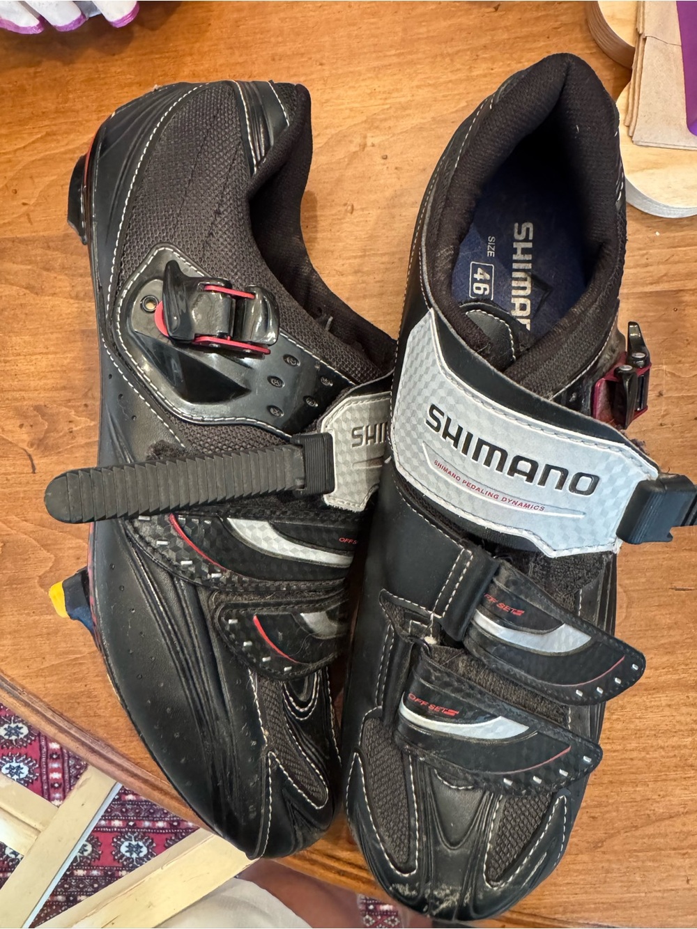 Shimano Men's Black Cycling Shoes - Secure Buckle & Strap Closure